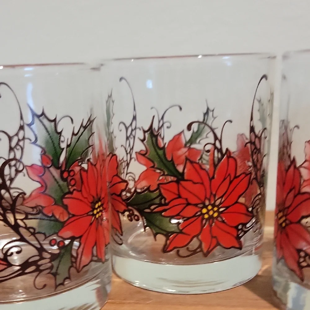 Vintage Libbey Poinsettia Red And Green Lowball Glasses Set Of 4